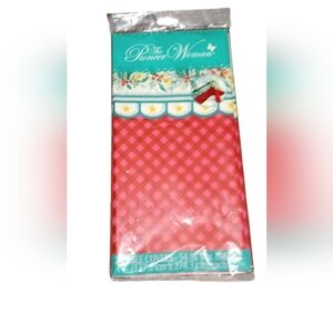 The Pioneer Woman, 2 Plastic Table Clothes, Christmas Floral, NWT
